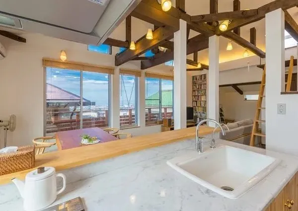 常滑市モデルハウスキッチン