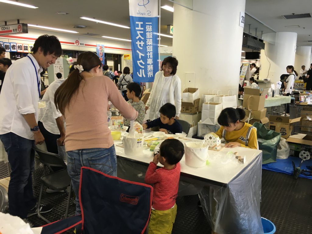 漆喰ミニチュアハウスイベント&天然乾燥材はシロアリに食べられないイベント大盛況！